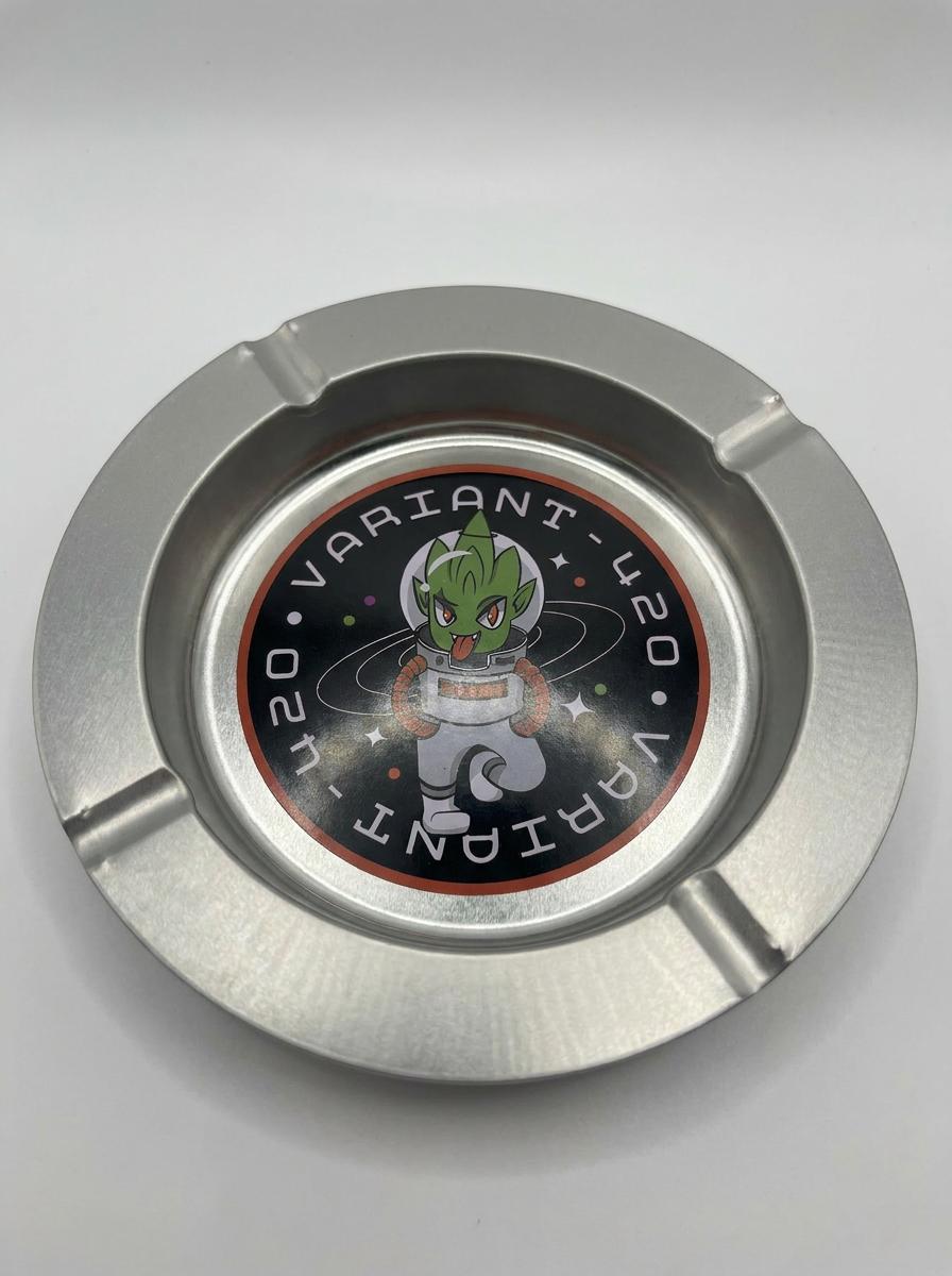 POSACENERE METALLO ALIEN #3